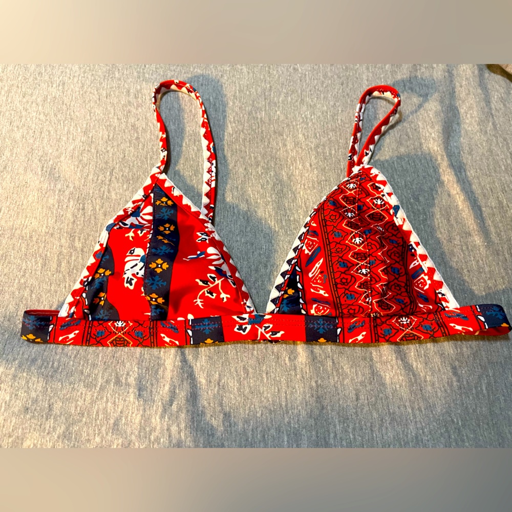 Swimsuit top